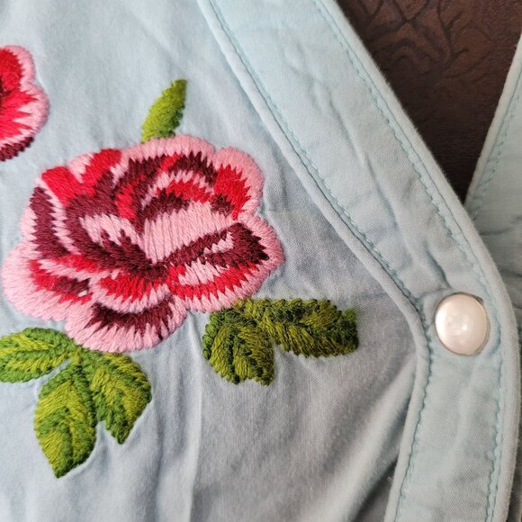 New York & Co Womens Embroidered Floral Button-Up Shirt S Light Blue 100% Cotton - Picture 7 of 8